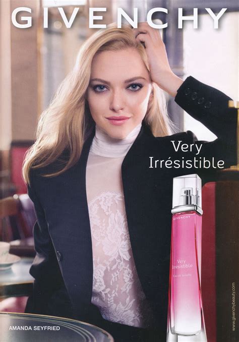 amanda seyfried givenchy perfume